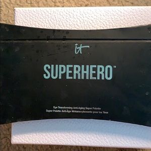 IT! Cosmetics Superhero Super Palatte